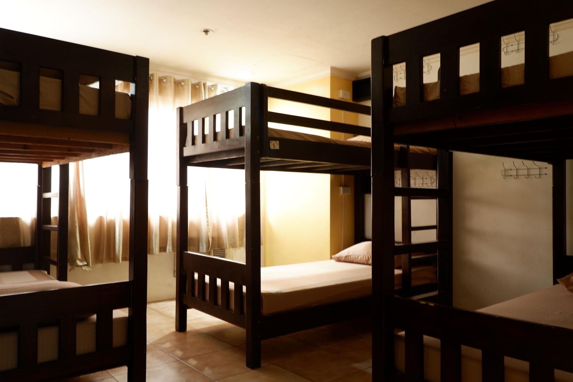 The Fort Budget Hotel- Bonifacio Global City Makati City Exterior photo