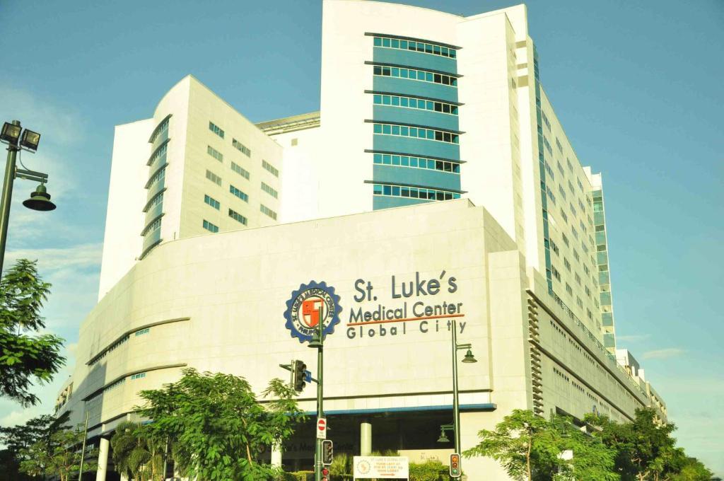 The Fort Budget Hotel- Bonifacio Global City Makati City Exterior photo