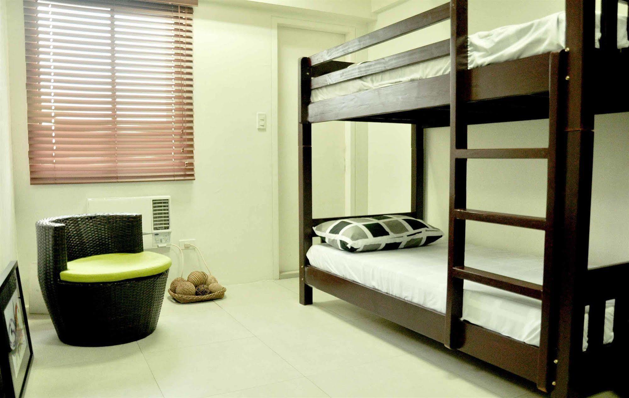 The Fort Budget Hotel- Bonifacio Global City Makati City Exterior photo